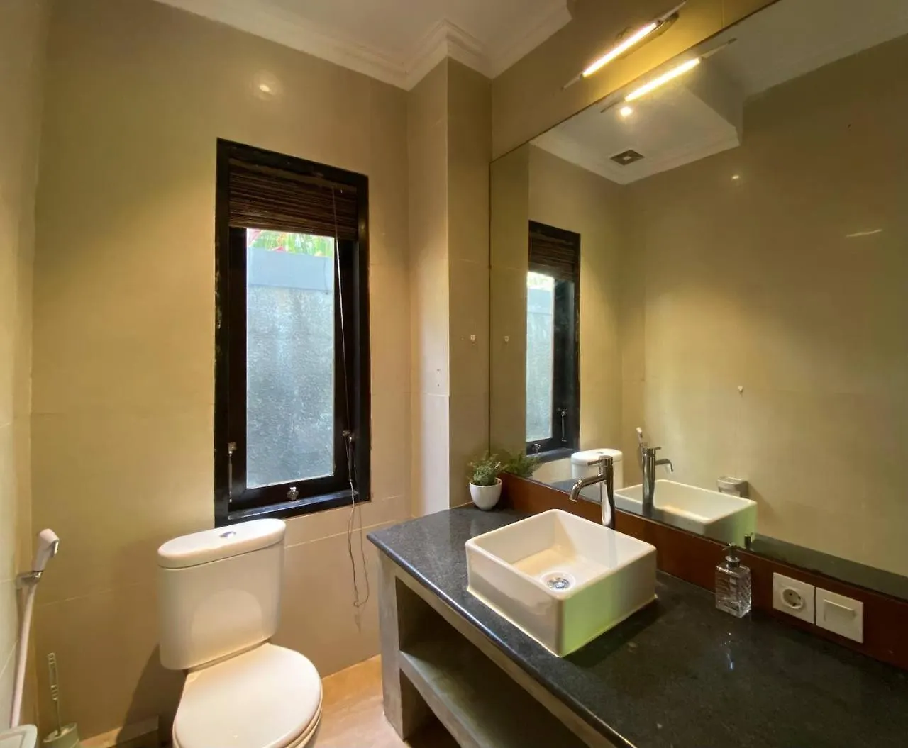 Villa Mayu Dedaries سمينياك
