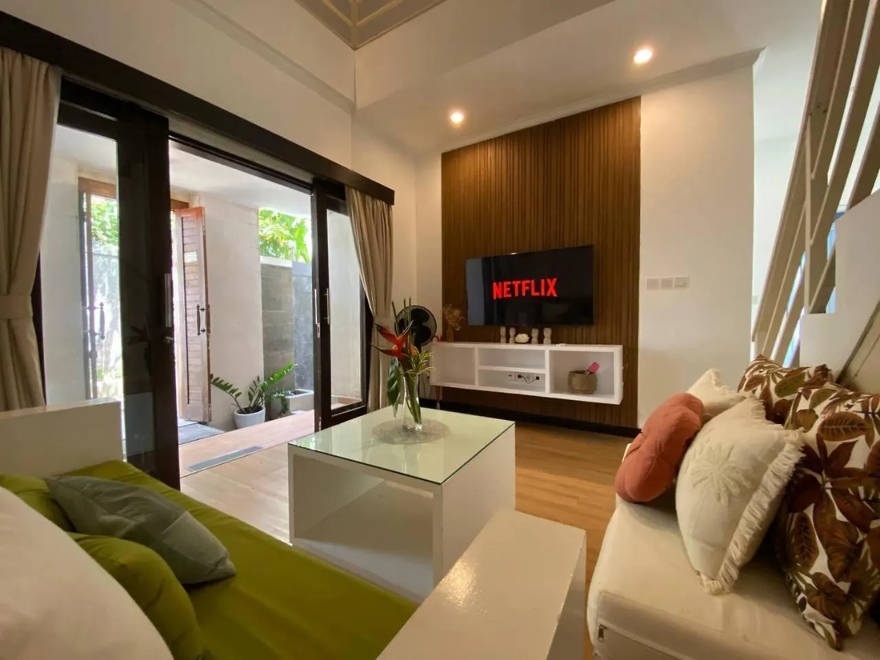Villa Mayu Dedaries سمينياك