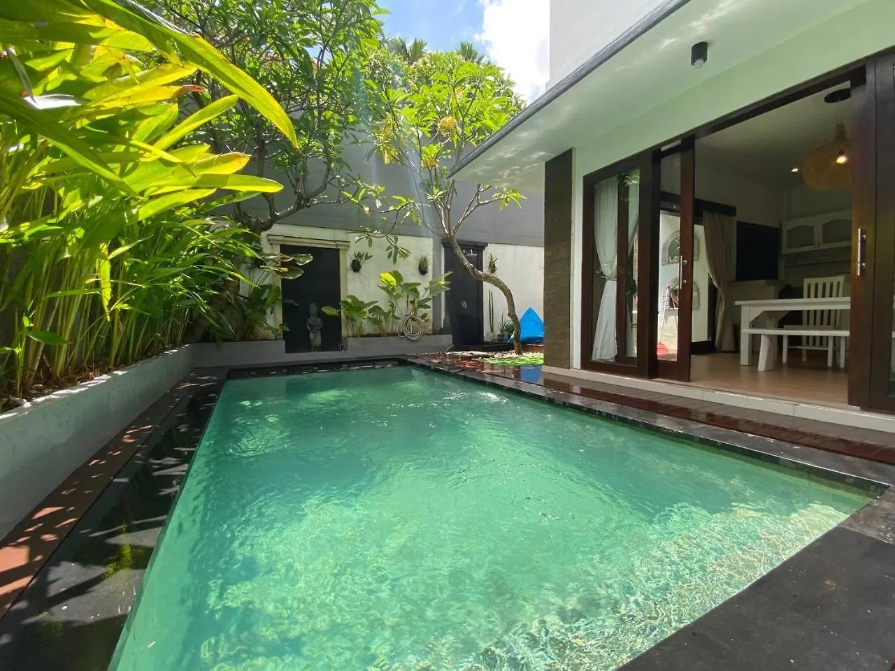 Villa Mayu Dedaries سمينياك